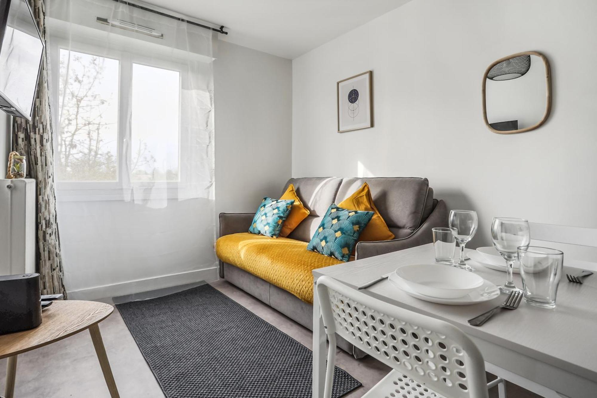 Comfortable Studio Dowtown Corbeil-Essonnes Εξωτερικό φωτογραφία